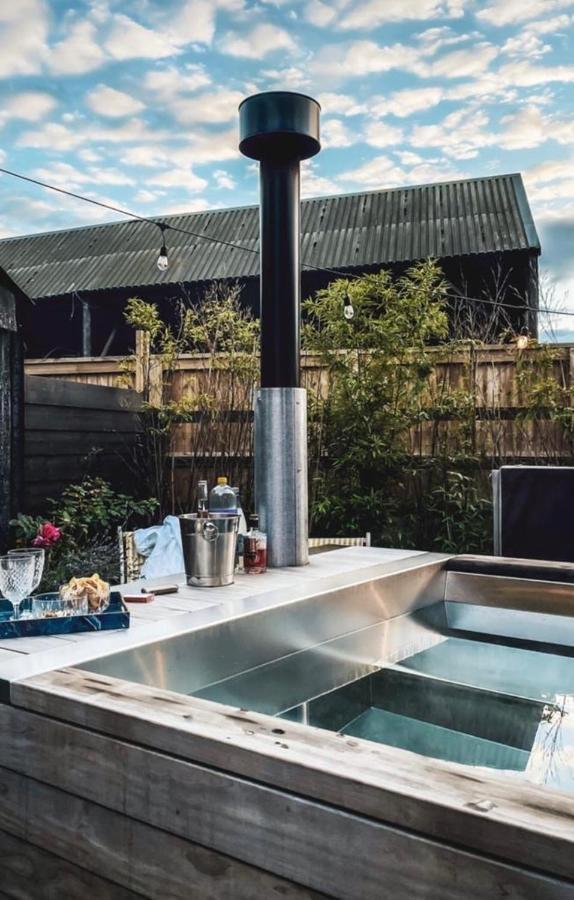 Little Budworth Luxury Barn With Hot Tub, Spa Treatments, Private Dining מראה חיצוני תמונה
