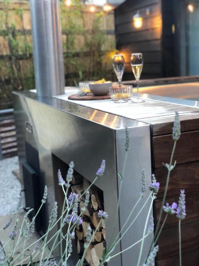 Little Budworth Luxury Barn With Hot Tub, Spa Treatments, Private Dining מראה חיצוני תמונה